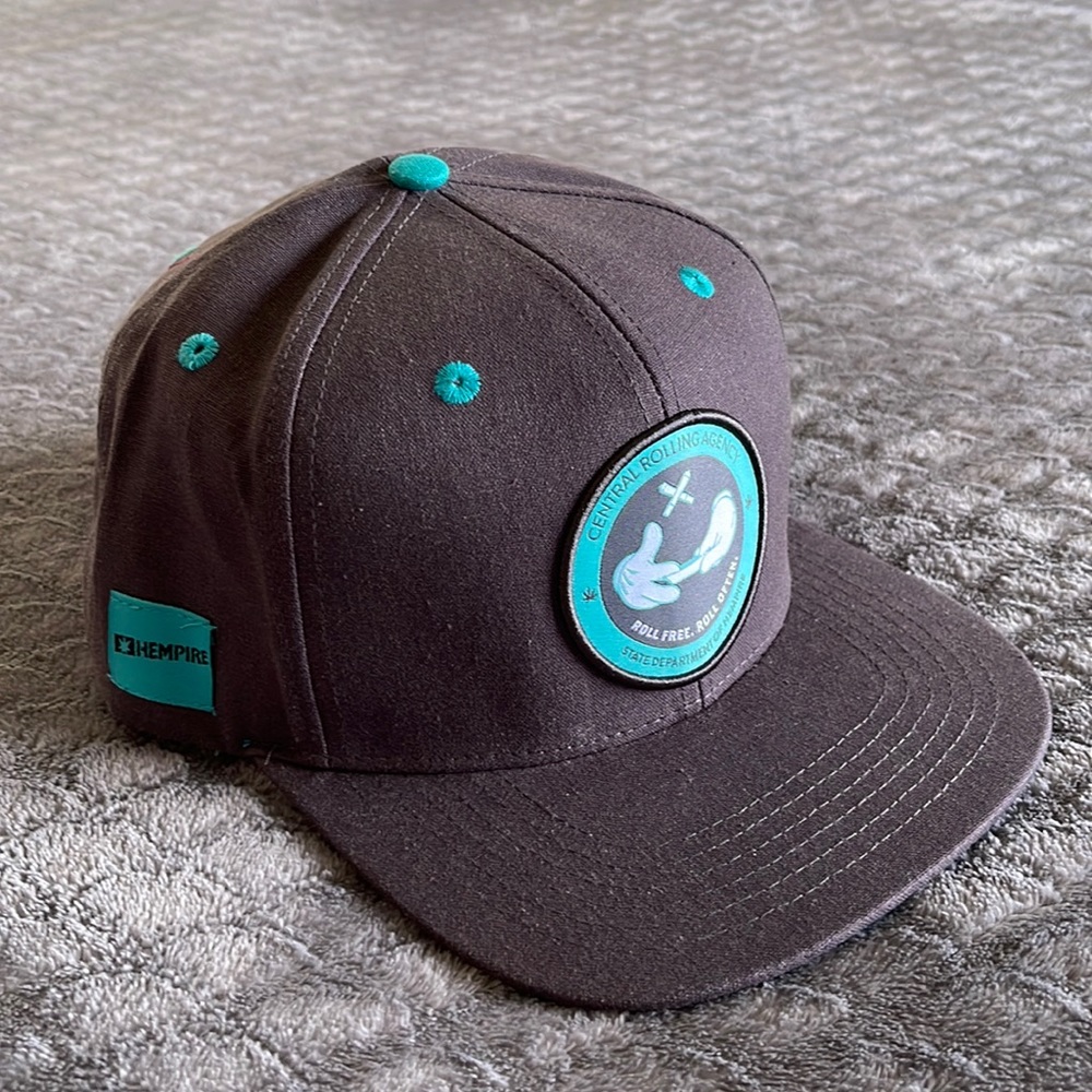 ‘HEMPIRE’ hemp cap…NWT